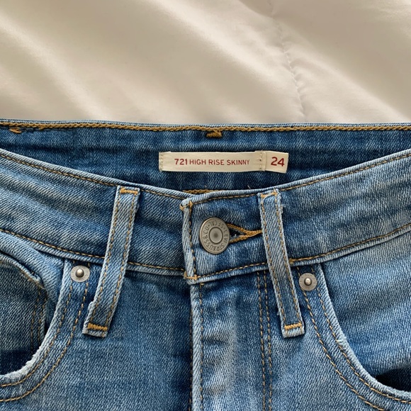 Levi’s 721 Skinny Jeans - Picture 3 of 5